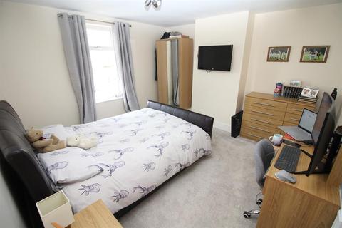 100 Gloucester Road, Rudgeway, Bristol, BS35 3QH