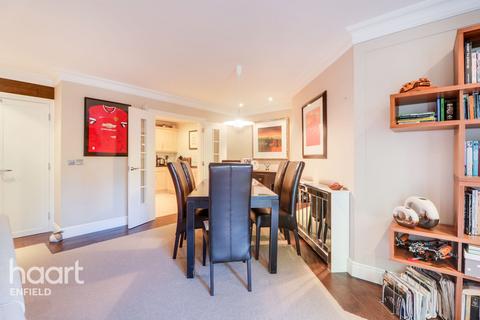 Flat 1, Eastwick Lodge, 4 Village Road, Enfield, EN1 2FB