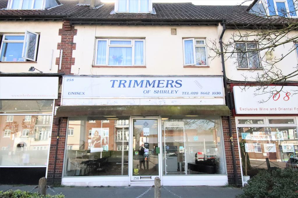 Wickham Road, Shirley, Croydon CR0 Hairdresser and barber shop £1,125