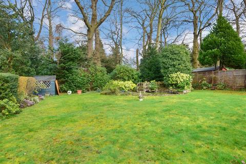 22 Mill View Gardens, Croydon, CR0 5HW