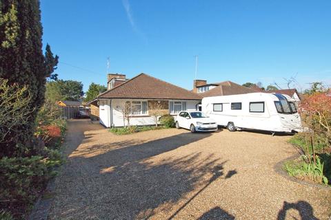 84 Cromwell Road, Worcester Park, KT4 7JR