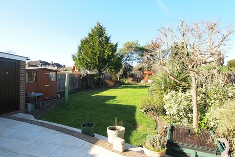 84 Cromwell Road, Worcester Park, KT4 7JR