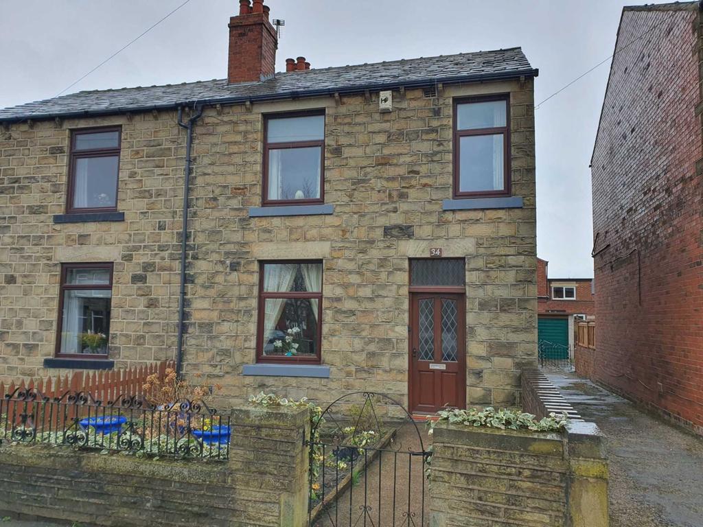 Bywell Road, Dewsbury 3 bed semidetached house £775 pcm (£179 pw)