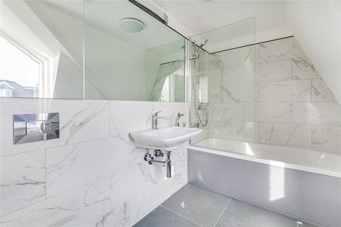 64 Suffolk Road, London, SW13 9NR