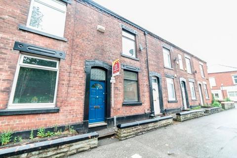 2 bedroom terraced house to rent, Huddersfield Road, Oldham, OL4