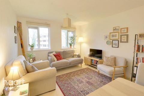 2 bedroom flat to rent, Grasmere Gardens, Cambridge