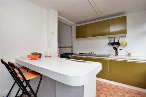 1 West Avenue, Wallington, SM6 8PH