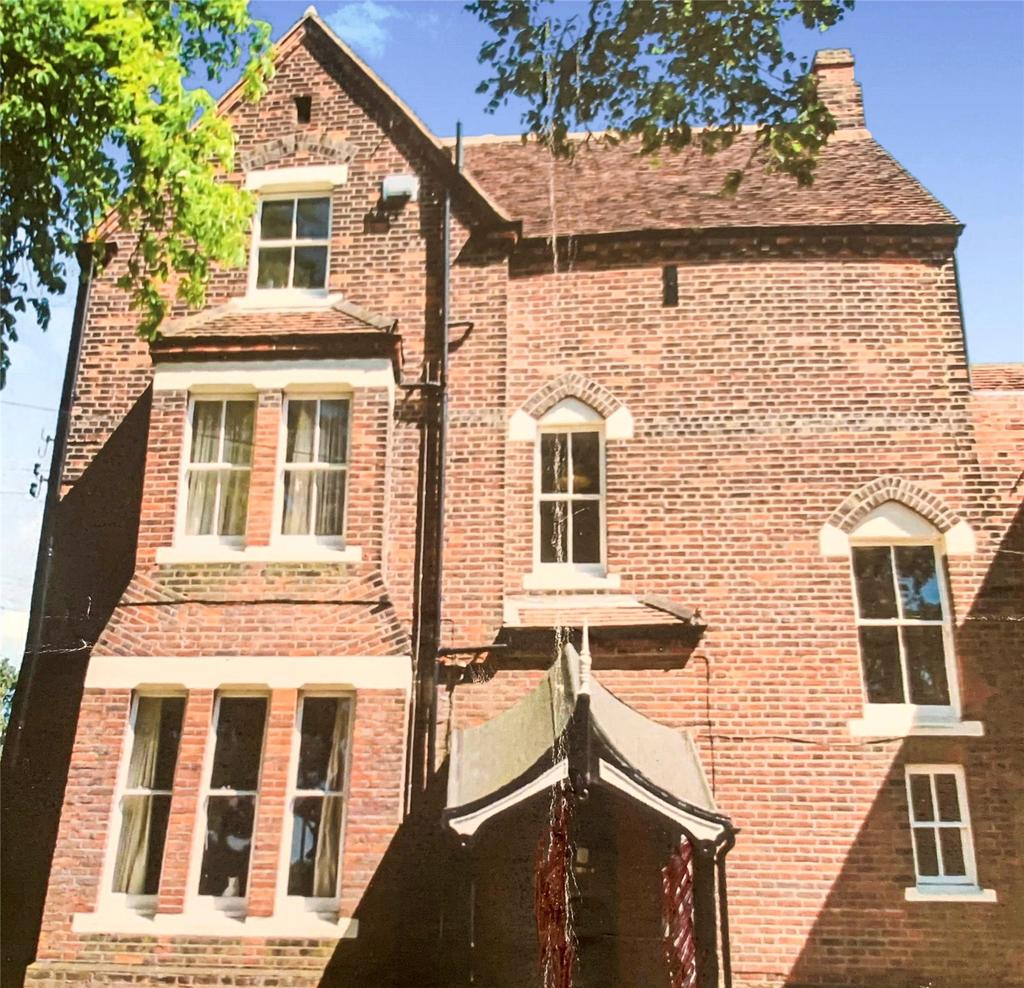 Victoria Road, Colchester, Essex, CO3 Studio £90,000