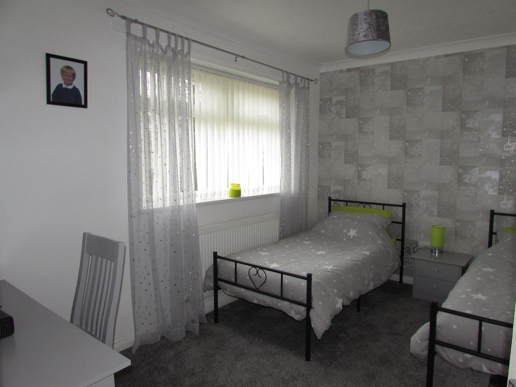 Photograph 3