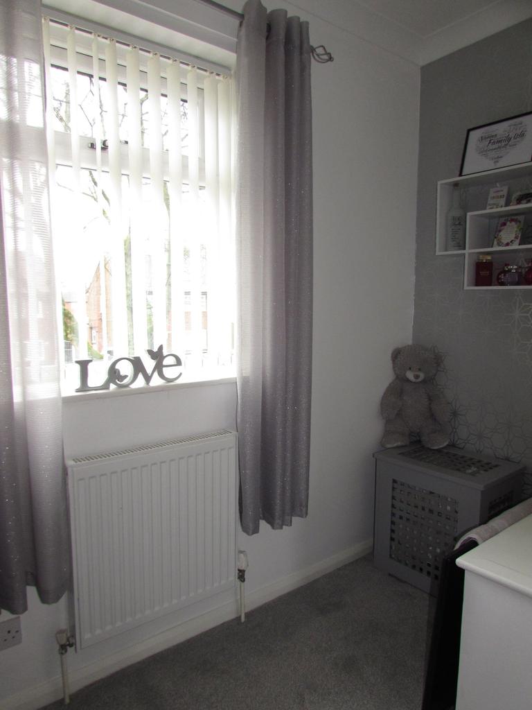 Photograph 9