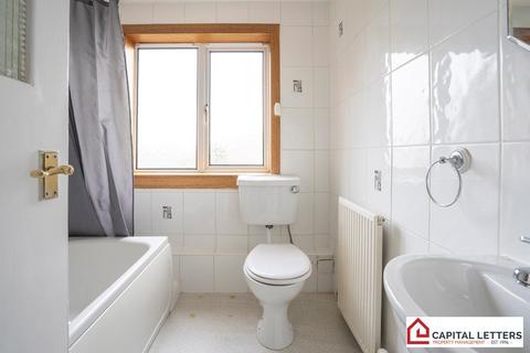 2 bedroom flat to rent, Newhouse, Stirling FK8