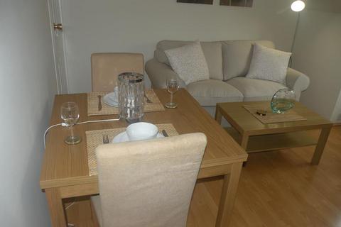 2 bedroom flat to rent, Watson Street, First floor Whole, AB25