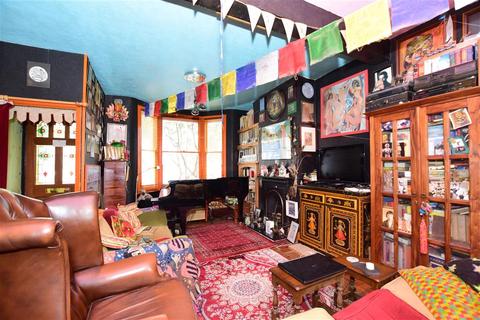 5 Rensburg Road, London, E17 7HL