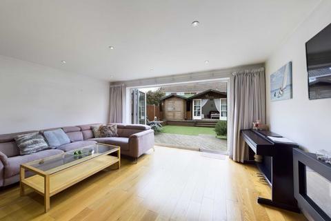 413a Long Chaulden, Hemel Hempstead, HP1 2NS