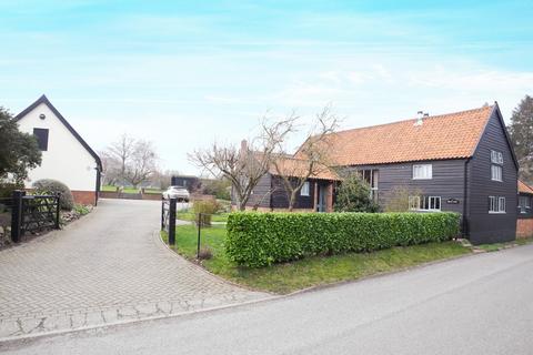 Bridge Barn Bungay Road, Thwaite, Bungay, NR35 2EE