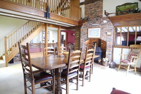 Bridge Barn Bungay Road, Thwaite, Bungay, NR35 2EE