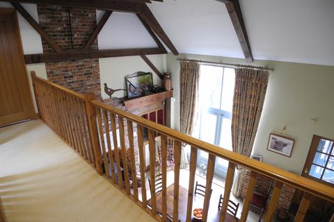 Bridge Barn Bungay Road, Thwaite, Bungay, NR35 2EE