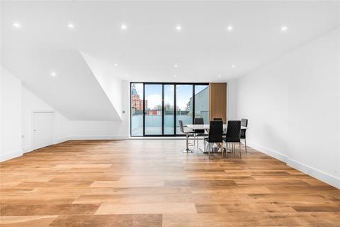 3 bedroom apartment to rent, Harrow Road, Kensal Green, London, NW10