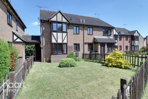 106 Hedley Rise, Luton, LU2 8UU