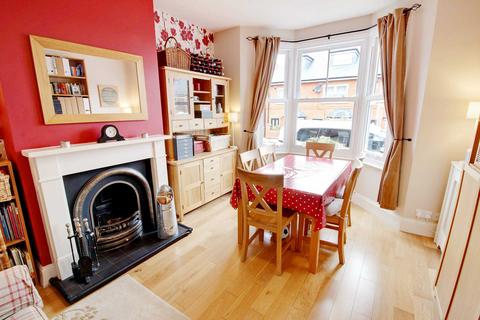 88 Brighton Road, Reading, RG6 1PS