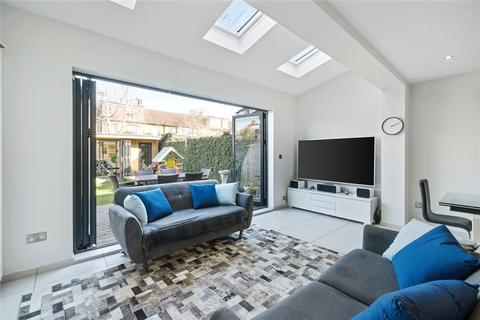 36 Grena Road, Richmond, TW9 1XS