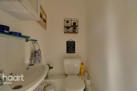 66 Belmont Road, Grays, RM17 5YJ