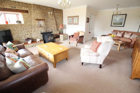 47b Little Marsh, Semington, Trowbridge, BA14 6JF