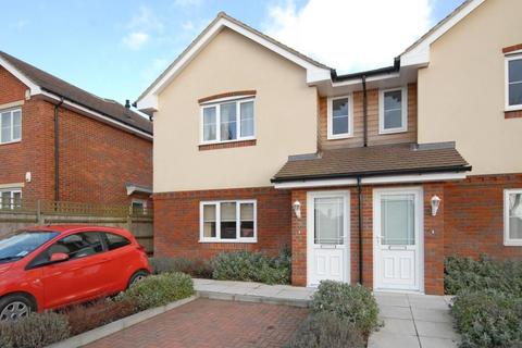 14 Belsham Close, Chesham, HP5 2DS
