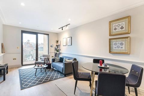 1 bedroom apartment to rent, Queen's Wharf, 2 Crisp Road, W6