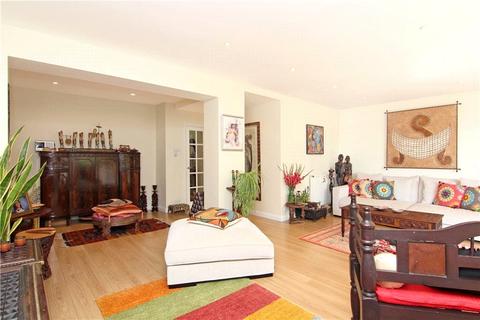 11 Cottenham Drive, London, SW20 0TD