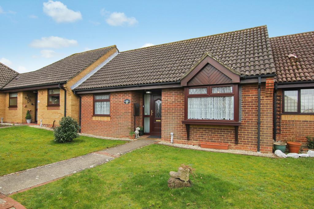 The Cedars, Hailsham 2 bed terraced bungalow for sale £200,000
