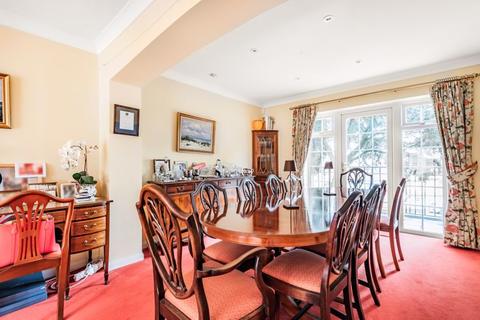 16 Warren Road, Purley, CR8 1AA