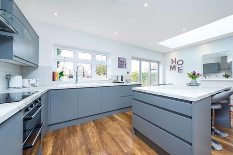 65 Bexley Lane, Sidcup, DA14 4JW