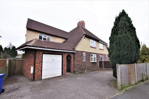 69 Park Avenue, Uttoxeter, ST14 7AY
