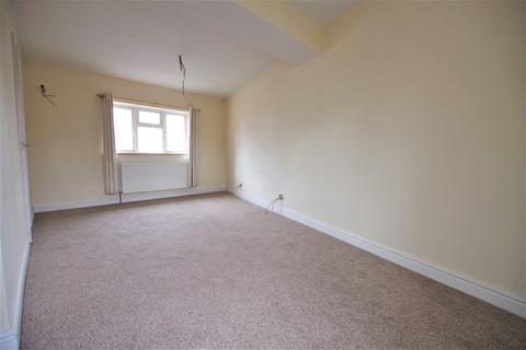 69 Park Avenue, Uttoxeter, ST14 7AY
