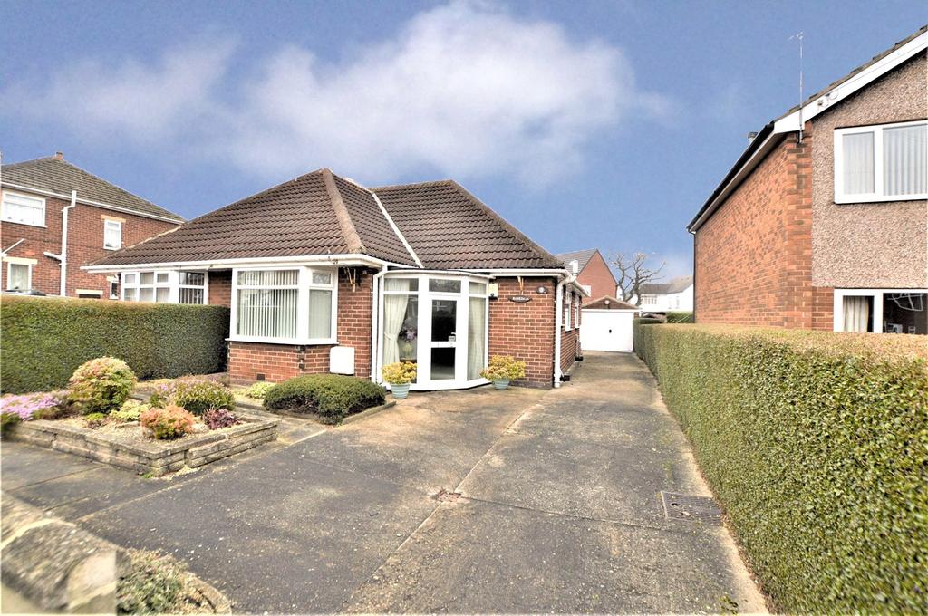 Lowther Grove, Garforth, Leeds 3 bed bungalow £229,950