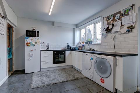 5 Arthur Street, Lakeside, Redditch, B98 8LH