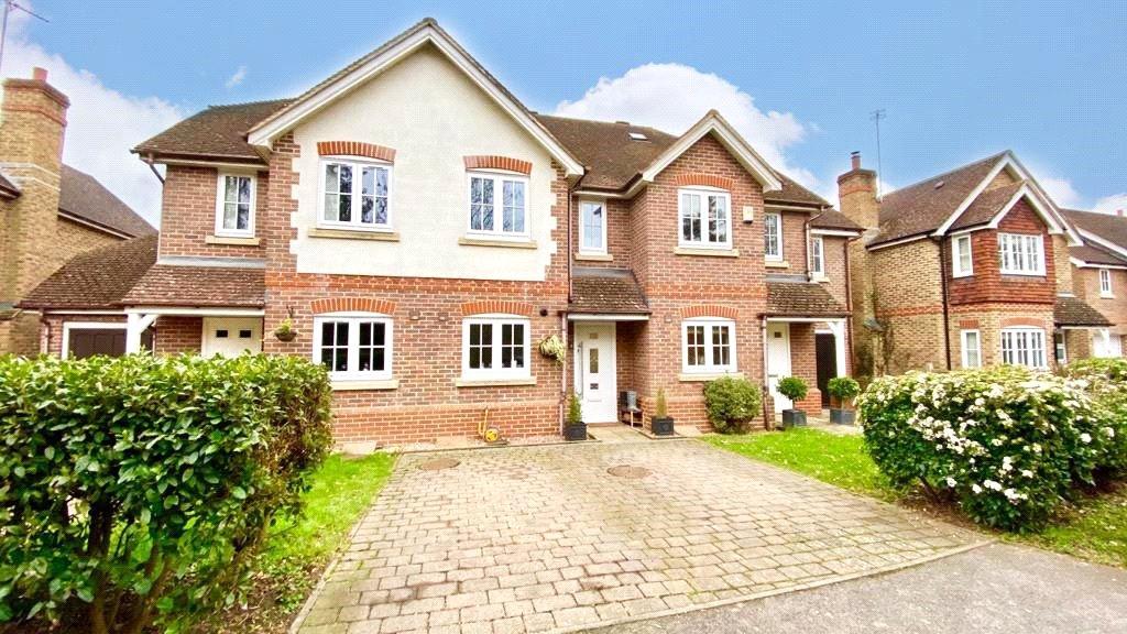 Williamson Close Winnersh Wokingham Berkshire Rg41 2 Bed Terraced