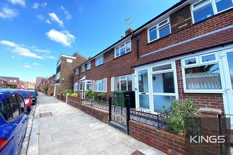 3 bedroom terraced house to rent, St Thomas Street, Old Portsmouth