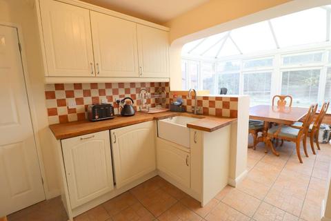 9 Gresham Close, Luton, LU2 9HJ
