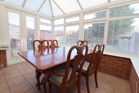 9 Gresham Close, Luton, LU2 9HJ