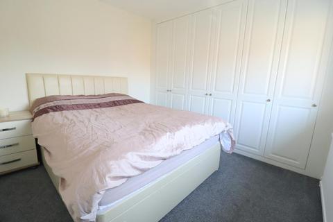 9 Gresham Close, Luton, LU2 9HJ