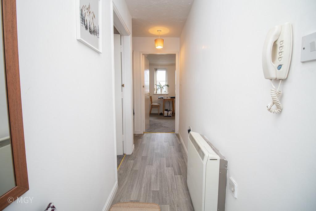 Cwrt Boston, Pengam Green, Cardiff 1 bed apartment £800 pcm (£185 pw)