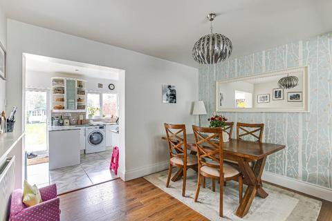 33 Downsway, Whyteleafe, CR3 0EW