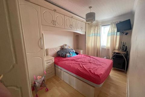 229 Rayners Lane, Harrow, HA2 9TX