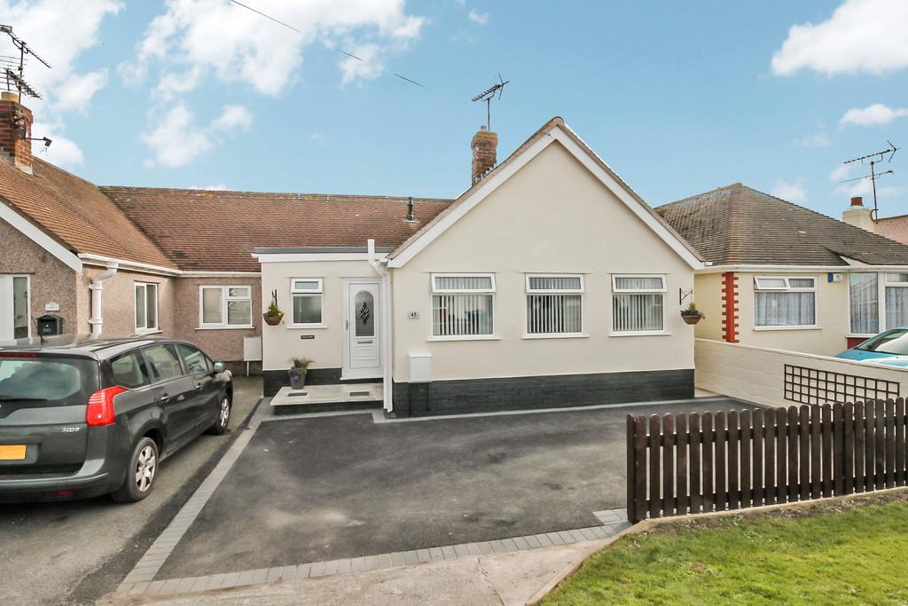 St. Asaph Avenue, Kinmel Bay 3 bed semidetached bungalow £152,500