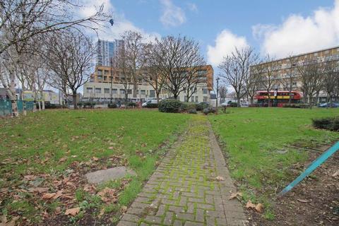 6 Altair Close, London, N17 0BW