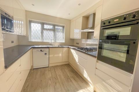 14 Bampton Road, Luton, LU4 0DD