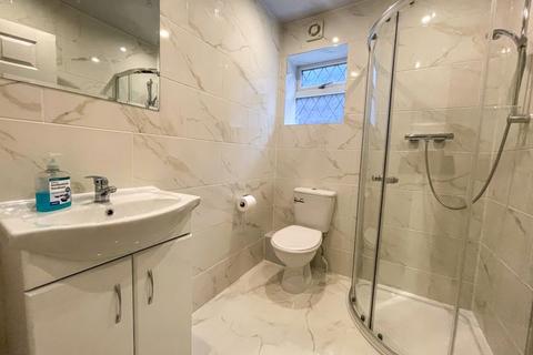14 Bampton Road, Luton, LU4 0DD