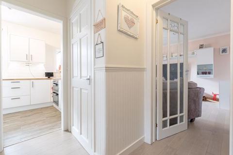 30 Dalatho Crescent, Peebles, EH45 8DT